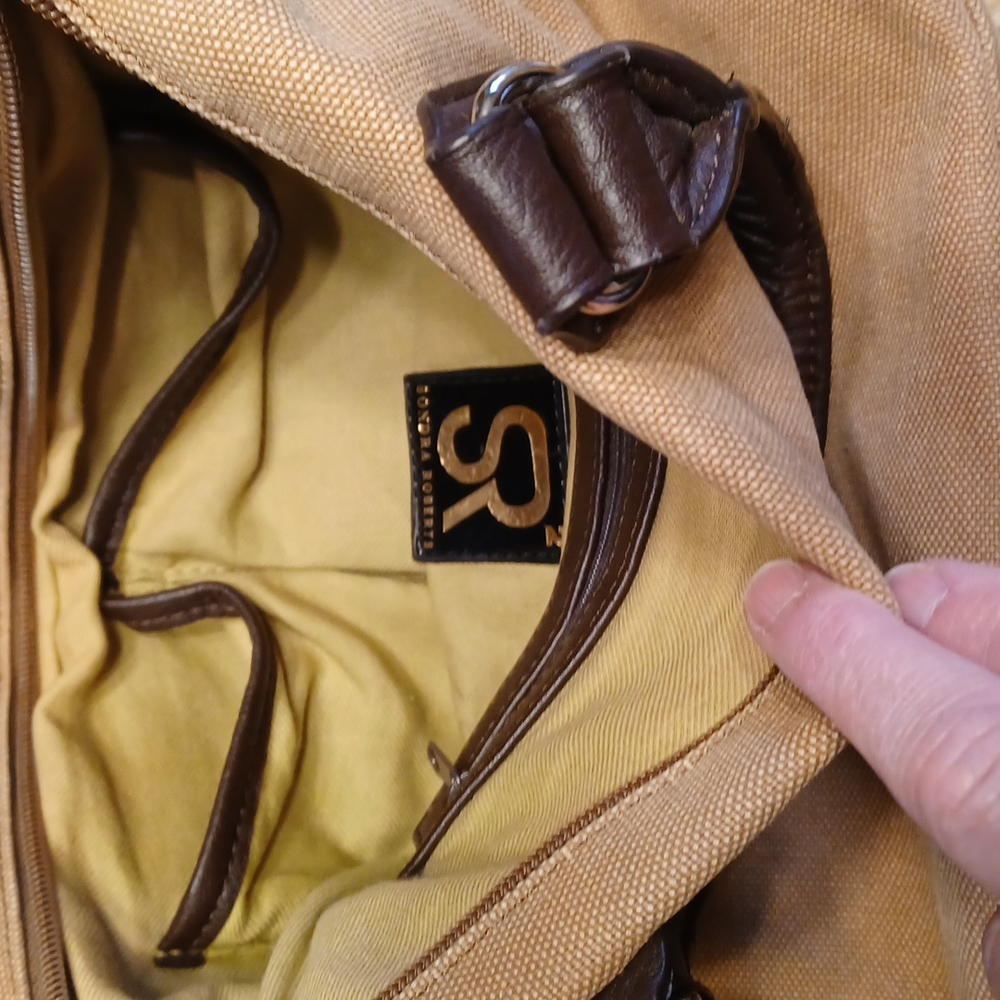 SONDRA ROBERTS PURSE - Picture 6 of 6